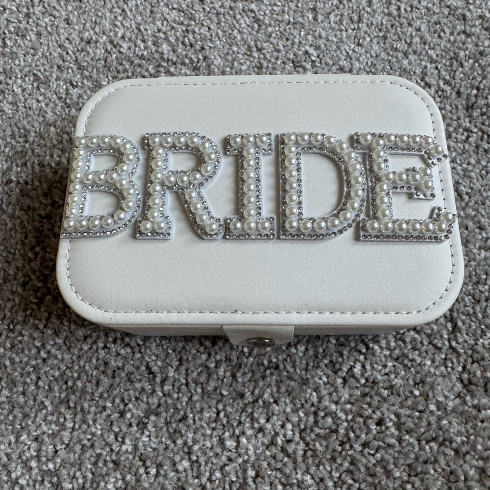 Bride jewelry box